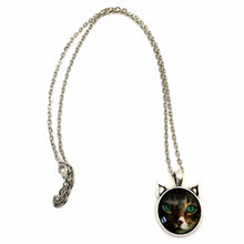 Load image into Gallery viewer, Jade - Feline Faces Cat Photo Pendant with Ears
